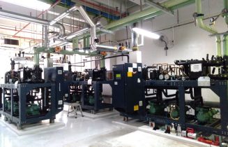 soluzione a 3 pompe di calore VHH con compressori a pistoni soluzione a 3 pompe di calore VHH con compressori a pistoni